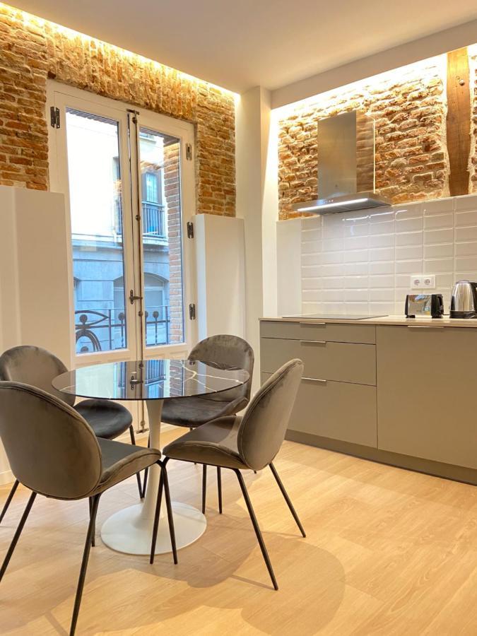 Apartamentos Con Encanto En La Latina Мадрид Экстерьер фото