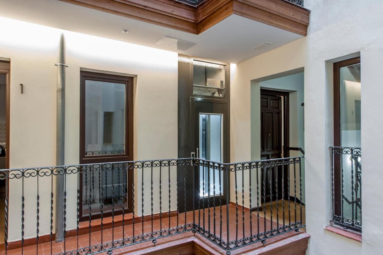 Apartamentos Con Encanto En La Latina Мадрид Экстерьер фото